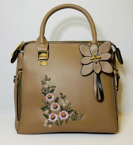 Flower embroidered bag